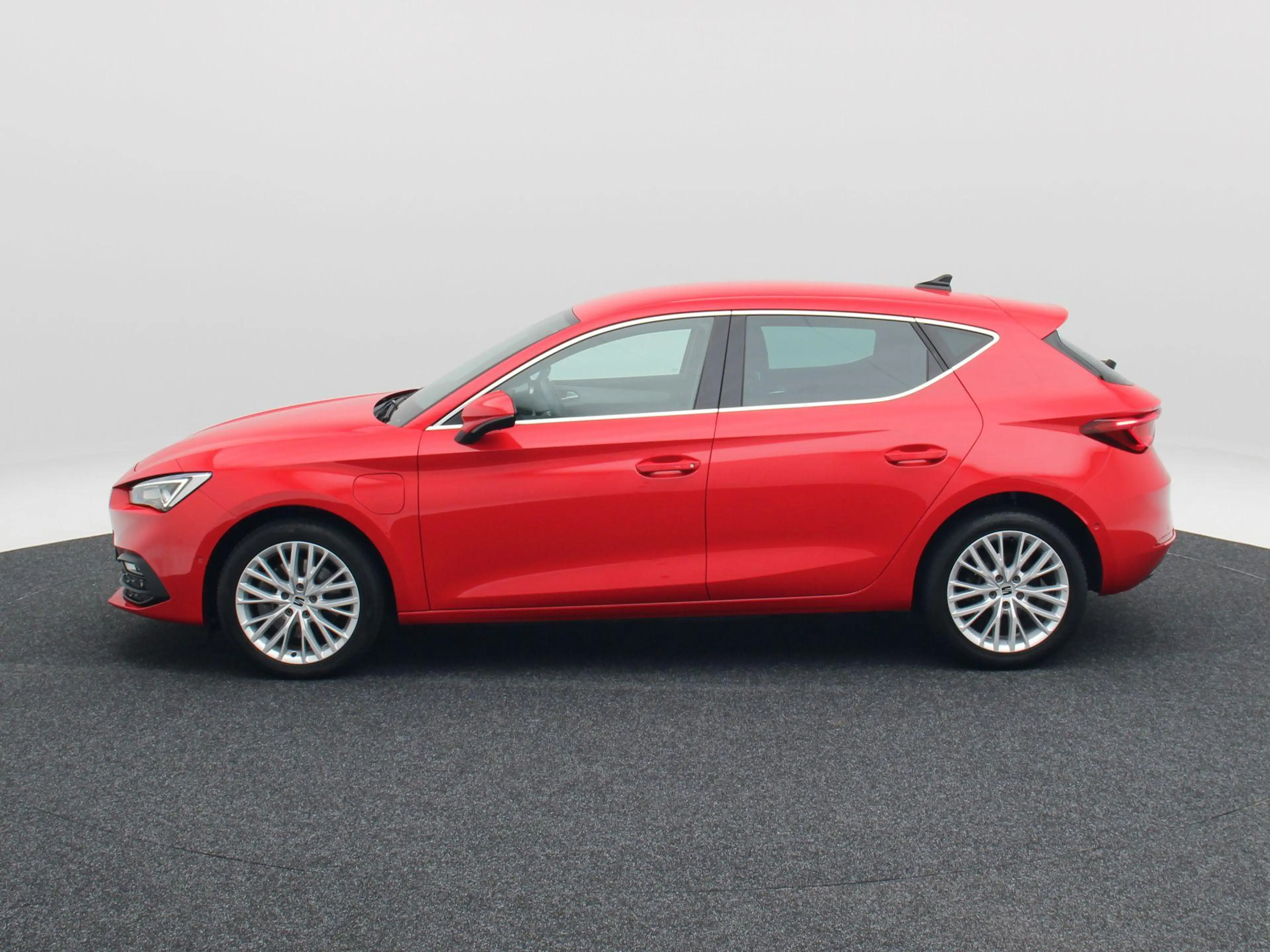 SEAT Leon 1.4 TSi 204 Pk eHybrid PHEV Xperience | Stoel/Stuu — photo 10
