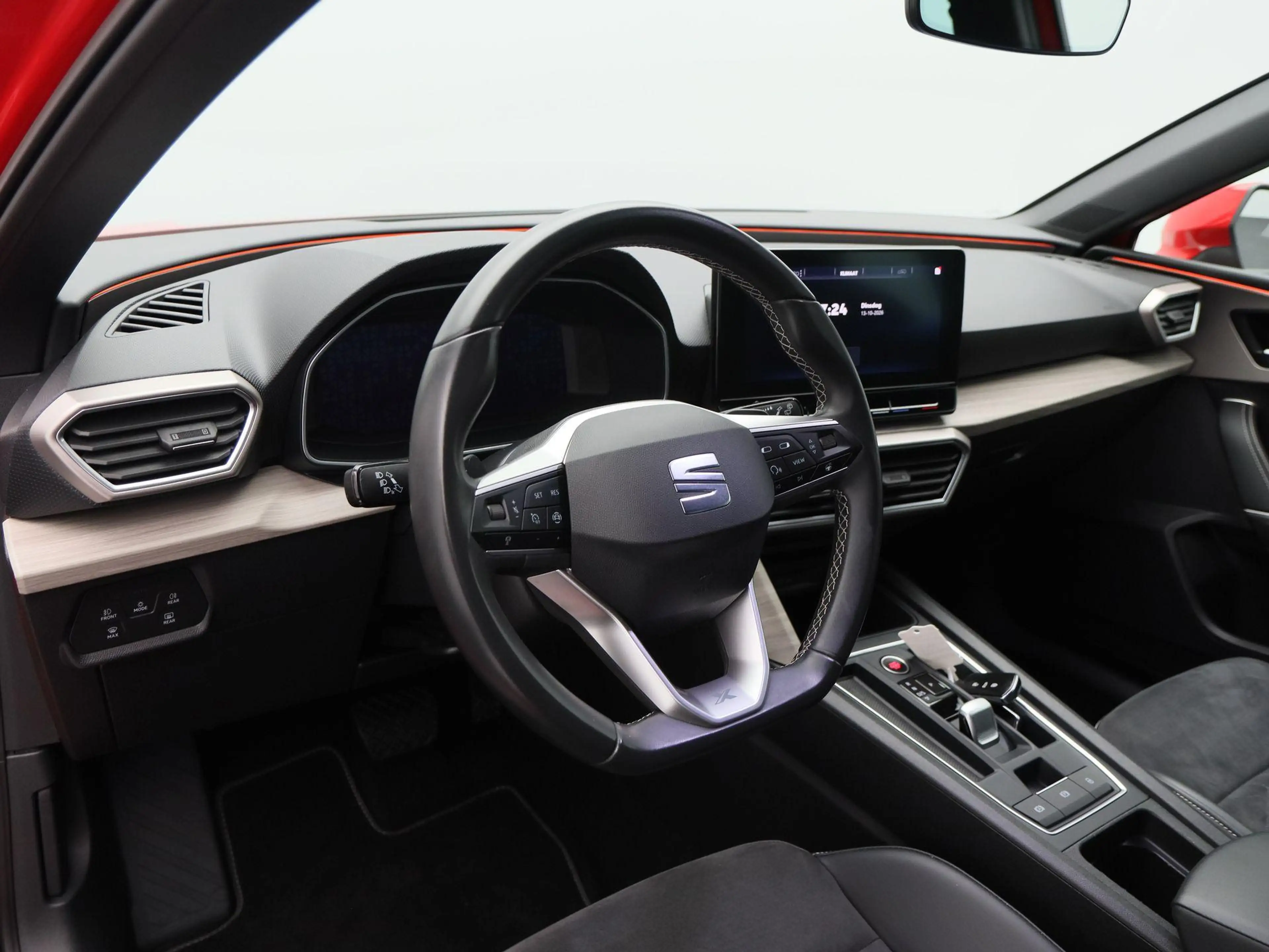 SEAT Leon 1.4 TSi 204 Pk eHybrid PHEV Xperience | Stoel/Stuu — photo 4