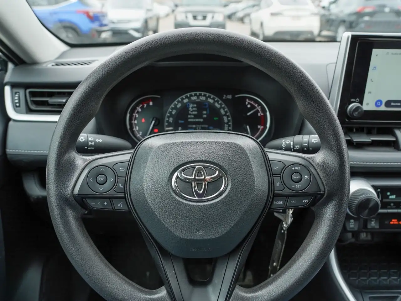 Toyota RAV 4 снимка Toyota RAV 4