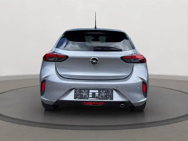 Opel Corsa view 4