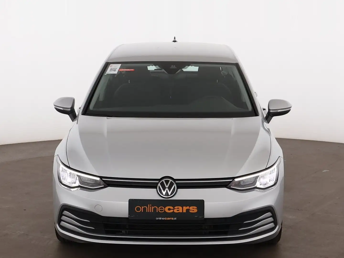 Volkswagen Golf VIII 2.0 TDI Life LED RADAR NAVI R-CAM TEMP Silber - 2