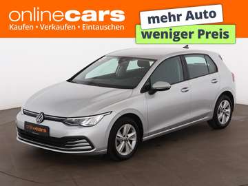 VIII 2.0 TDI Life LED RADAR NAVI R-CAM TEMP