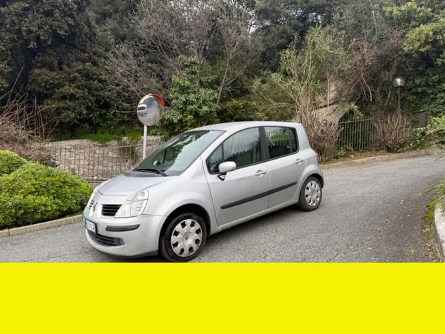 Renault Modus - 1