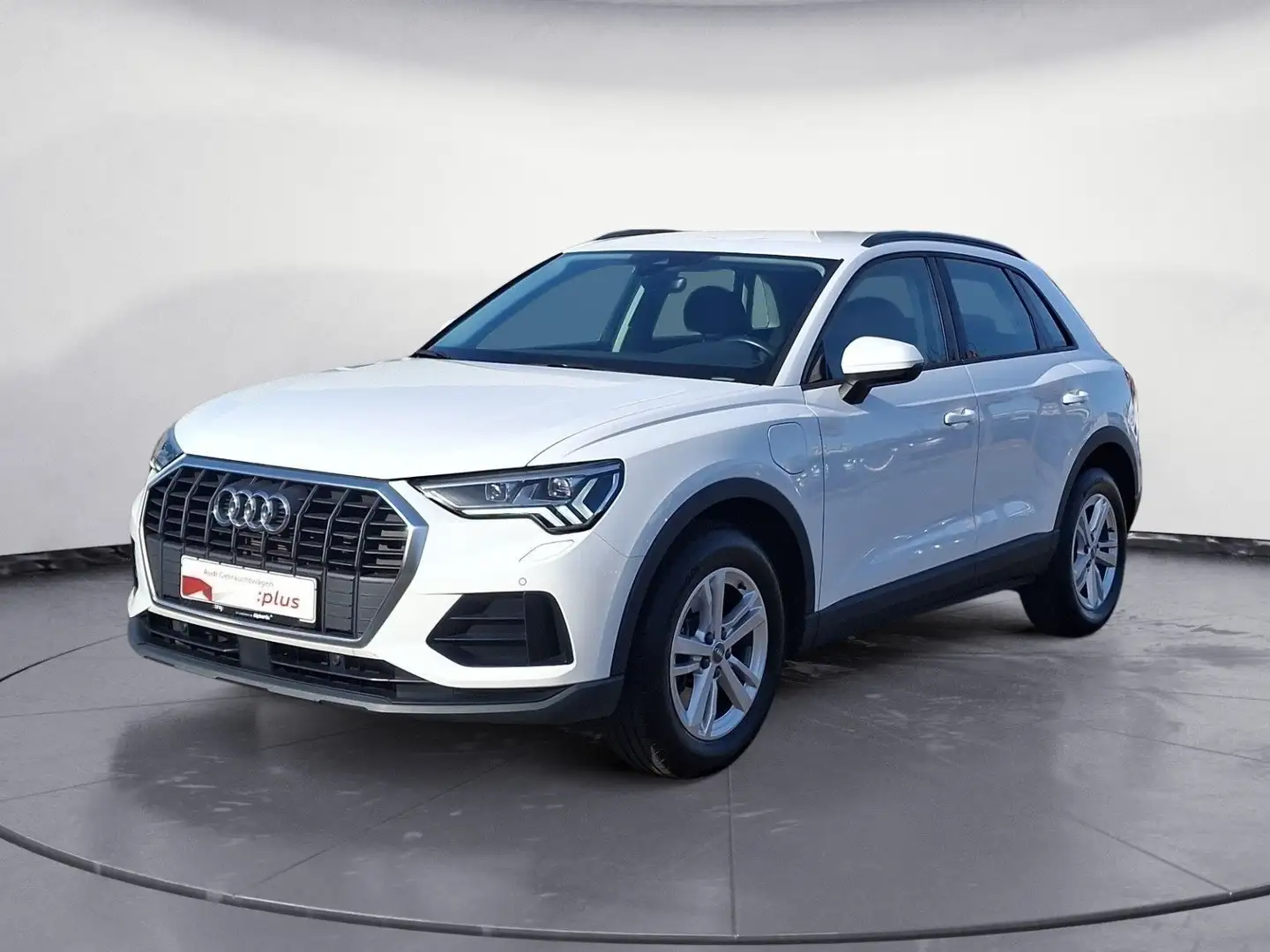 Audi Q3 45 TFSIe S tronic e tron ACC Assist virtualC. Weiß - 2