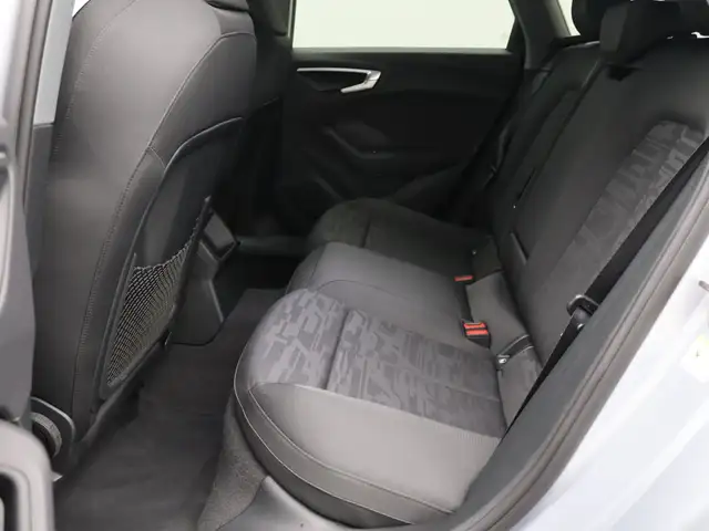 Audi A5 view 13