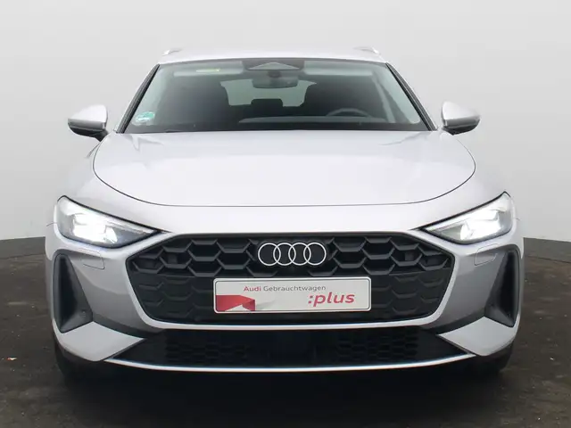 Audi A5 view 3