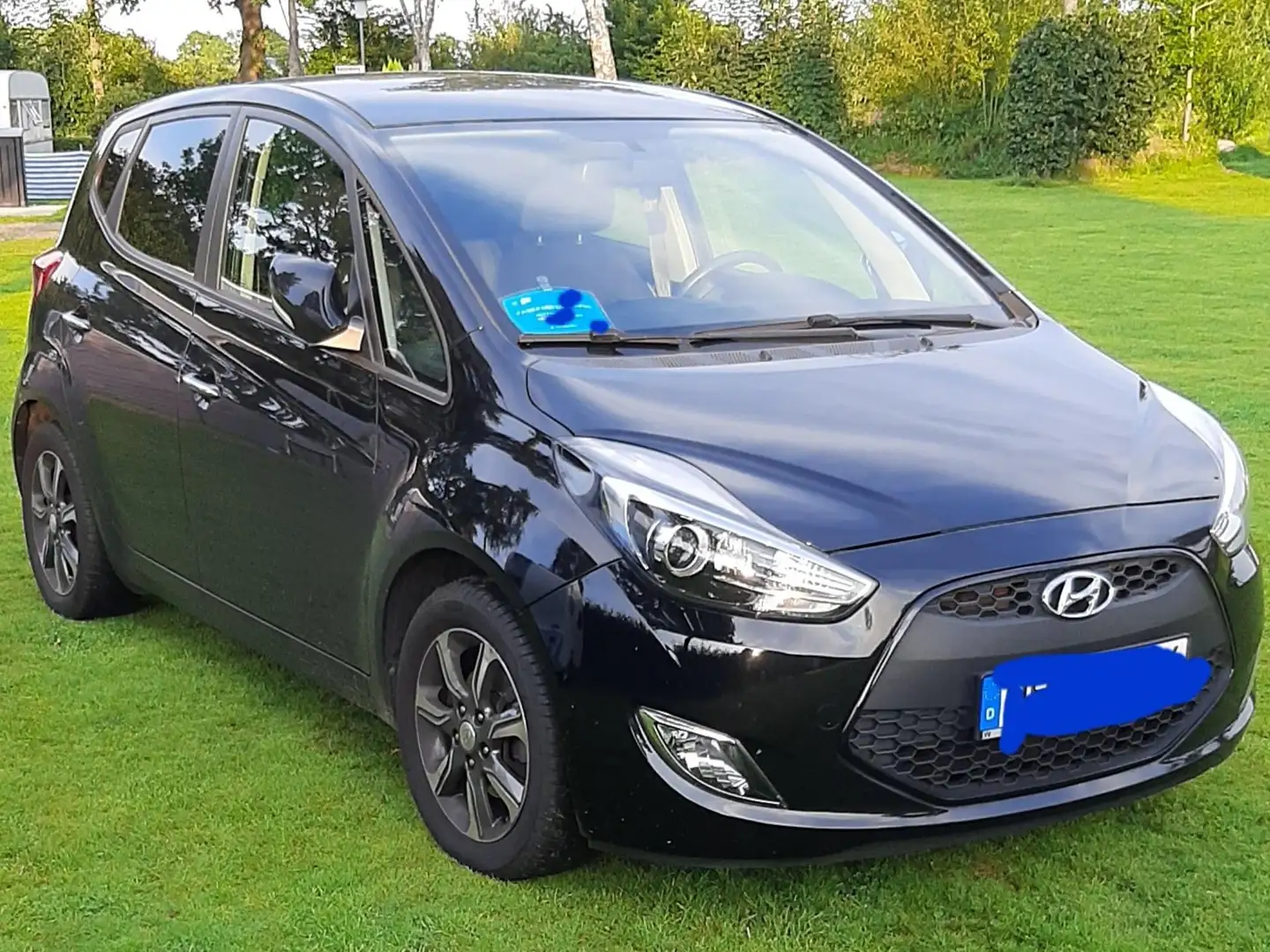 Hyundai iX20 ix20 1.6 blue YES! Schwarz - 1