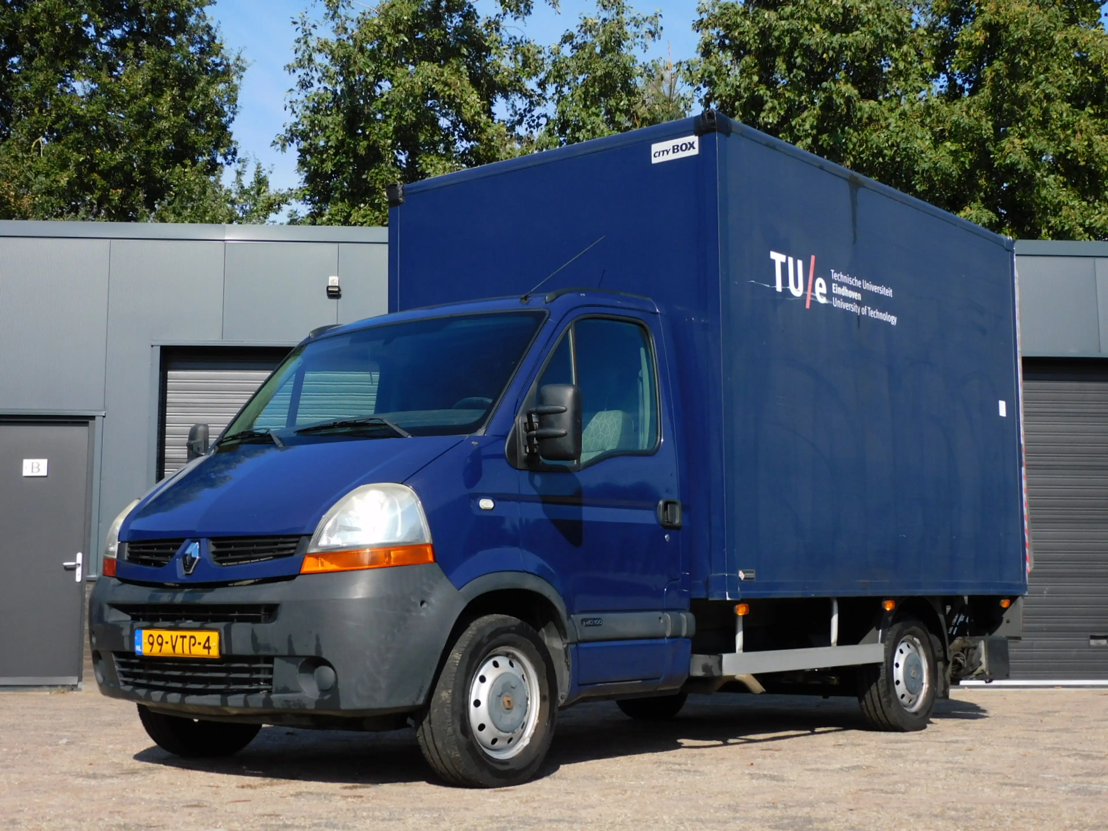 Renault Master T35 2.5 dCi L2H1 LAADKLEP! AIRCO! CRUISE! NAVI! — photo 2