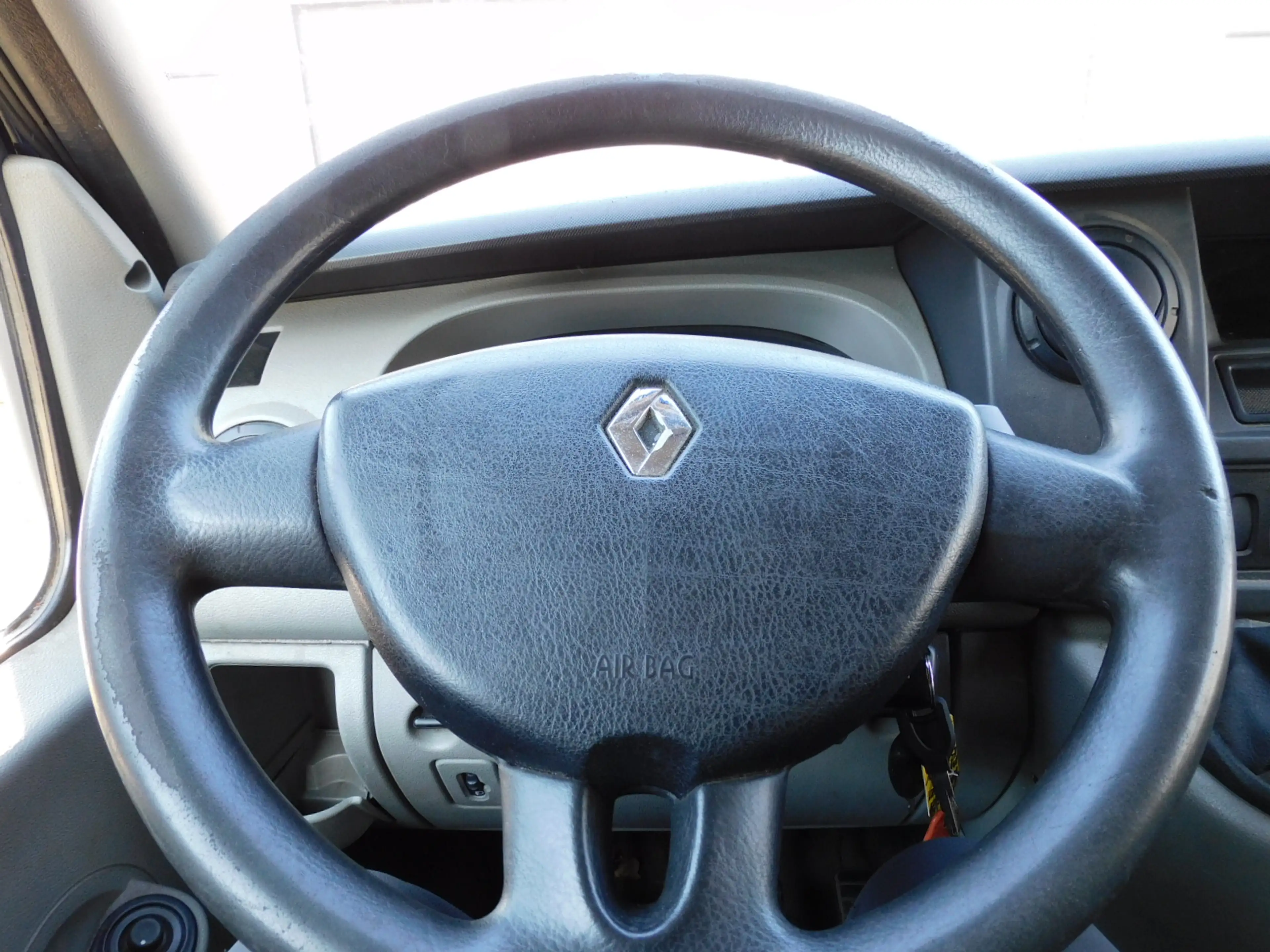 Renault Master T35 2.5 dCi L2H1 LAADKLEP! AIRCO! CRUISE! NAVI! — photo 13