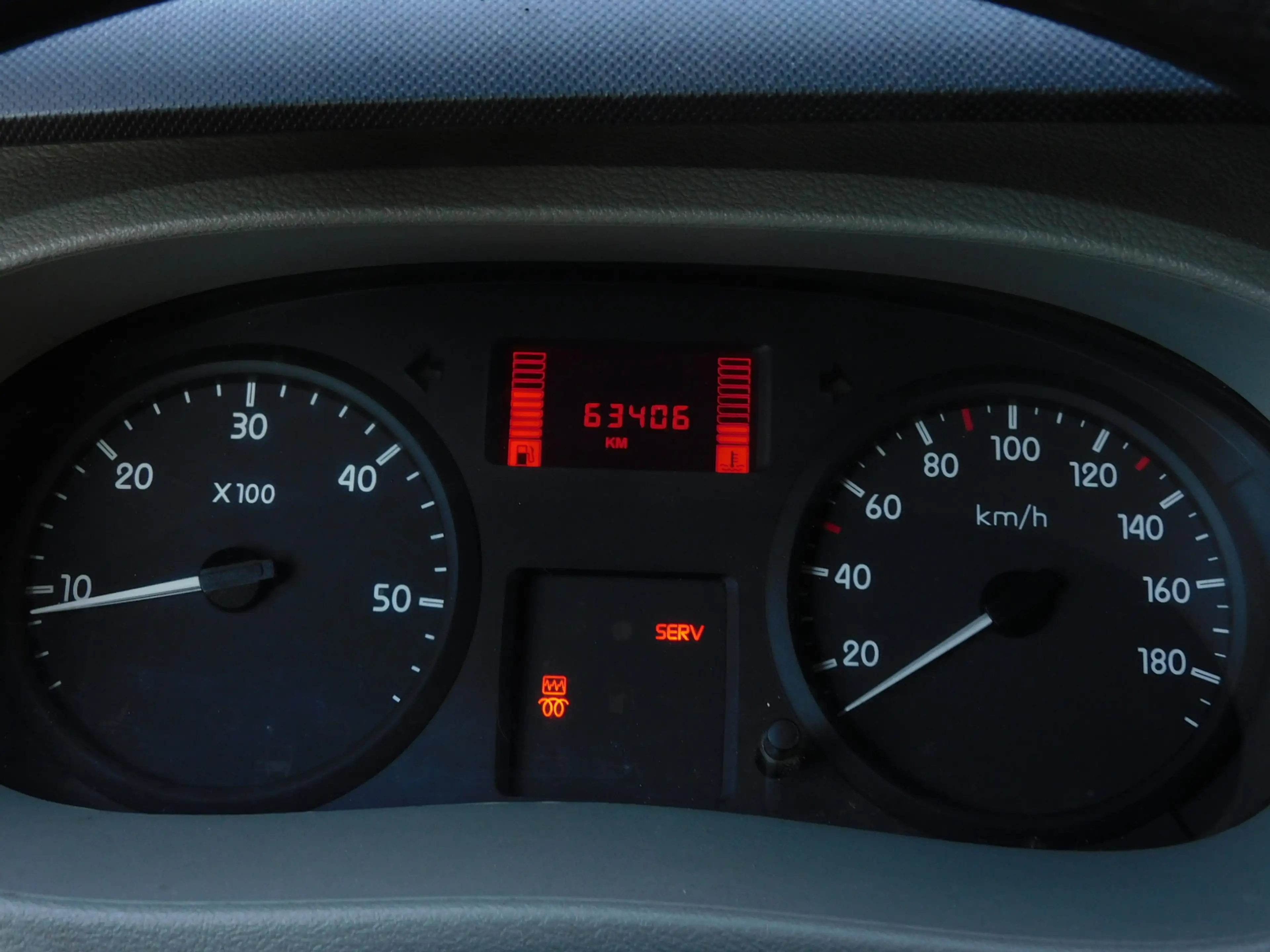Renault Master T35 2.5 dCi L2H1 LAADKLEP! AIRCO! CRUISE! NAVI! — photo 15