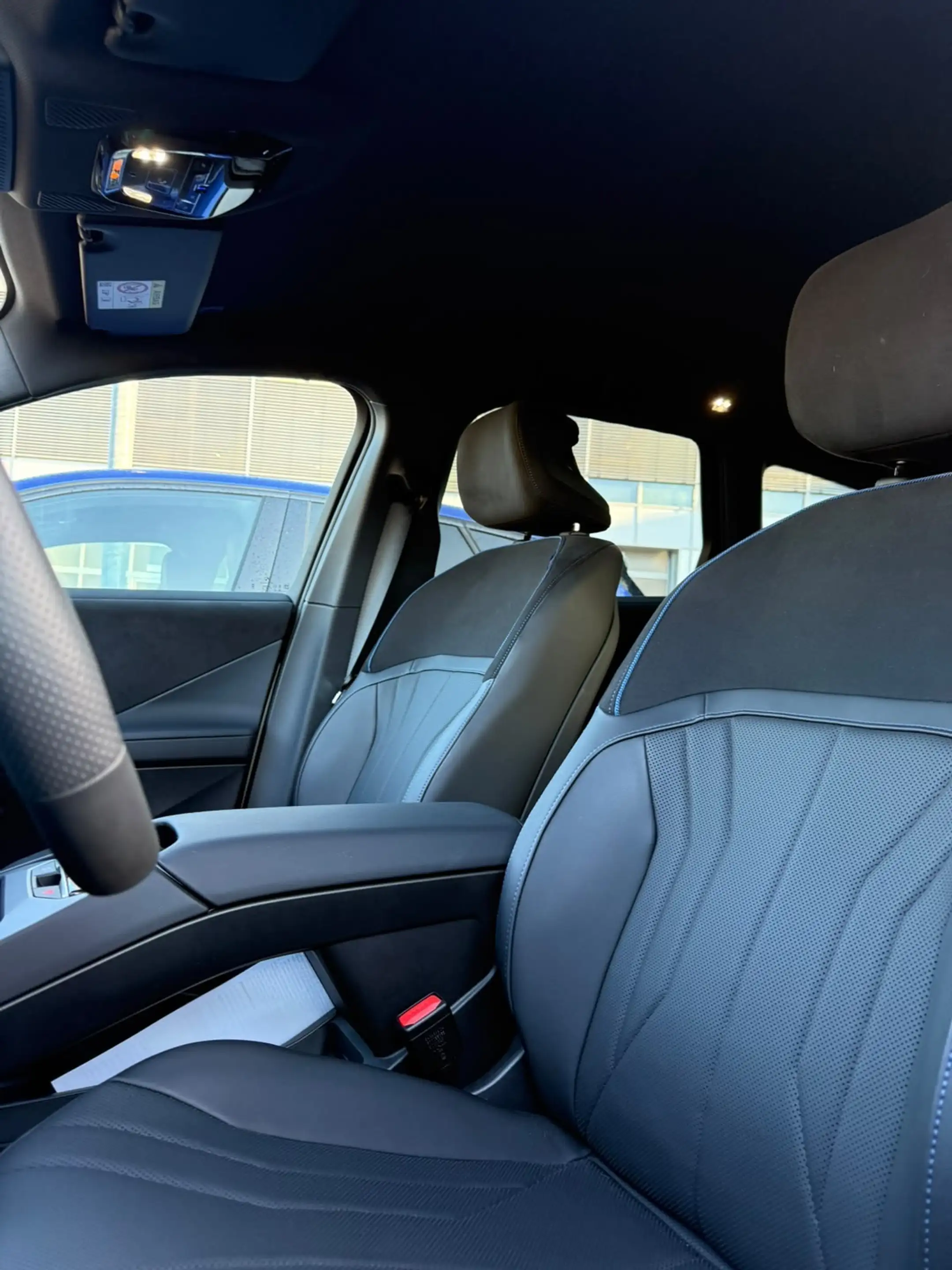 BMW iX3 iX3 40 xDrive M-Sport — photo 5