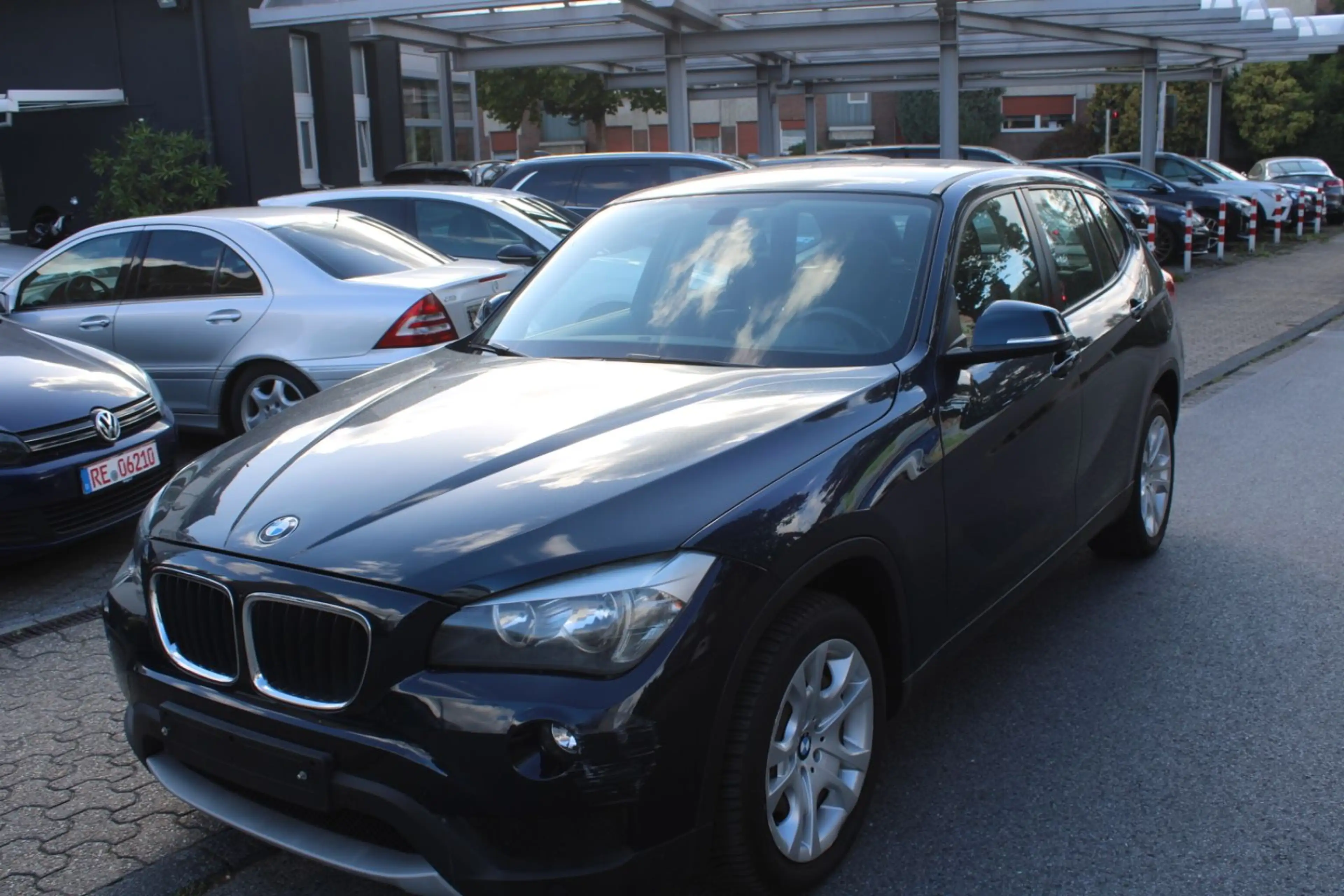 BMW X1 sDrive 18 d*2.HAND*KLIMATRONIC*PDC*TOP!