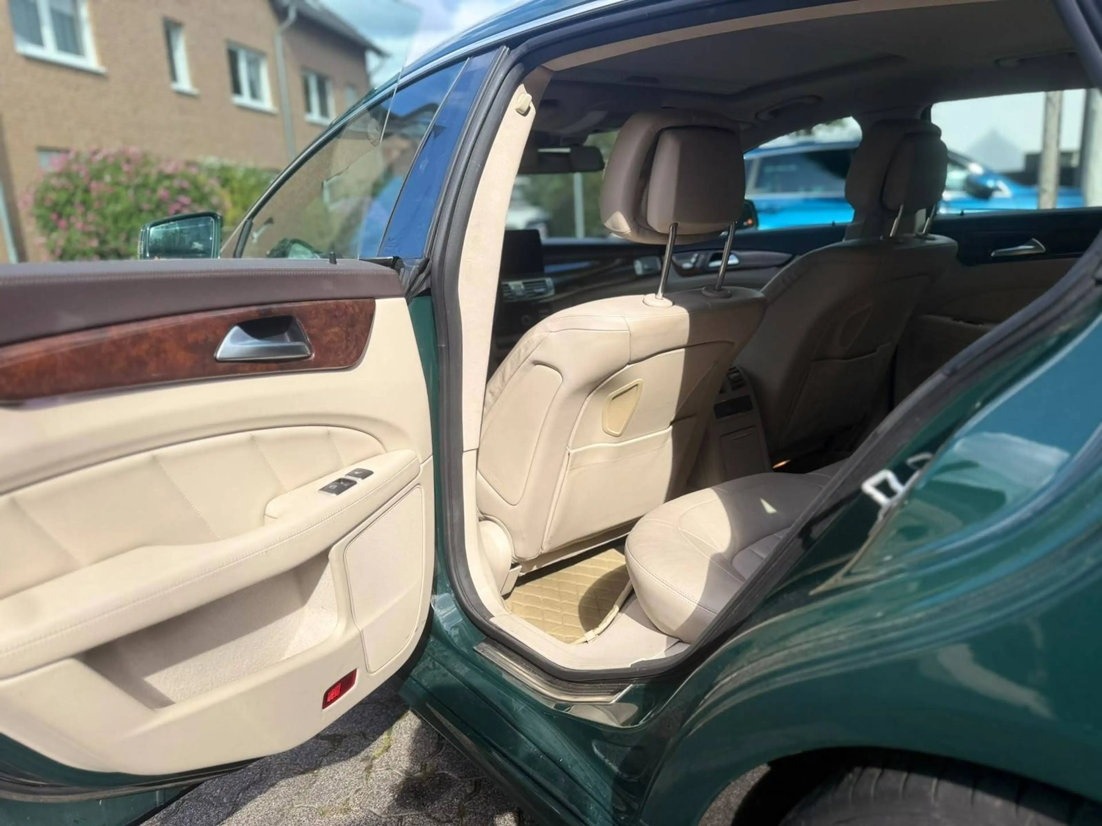 Mercedes-Benz CLS 350 CLS 350d BlueTec 4Matic*2.Hand*Scheckheft*AHK*TÜV&ServiceNEU*VOLL — photo 13