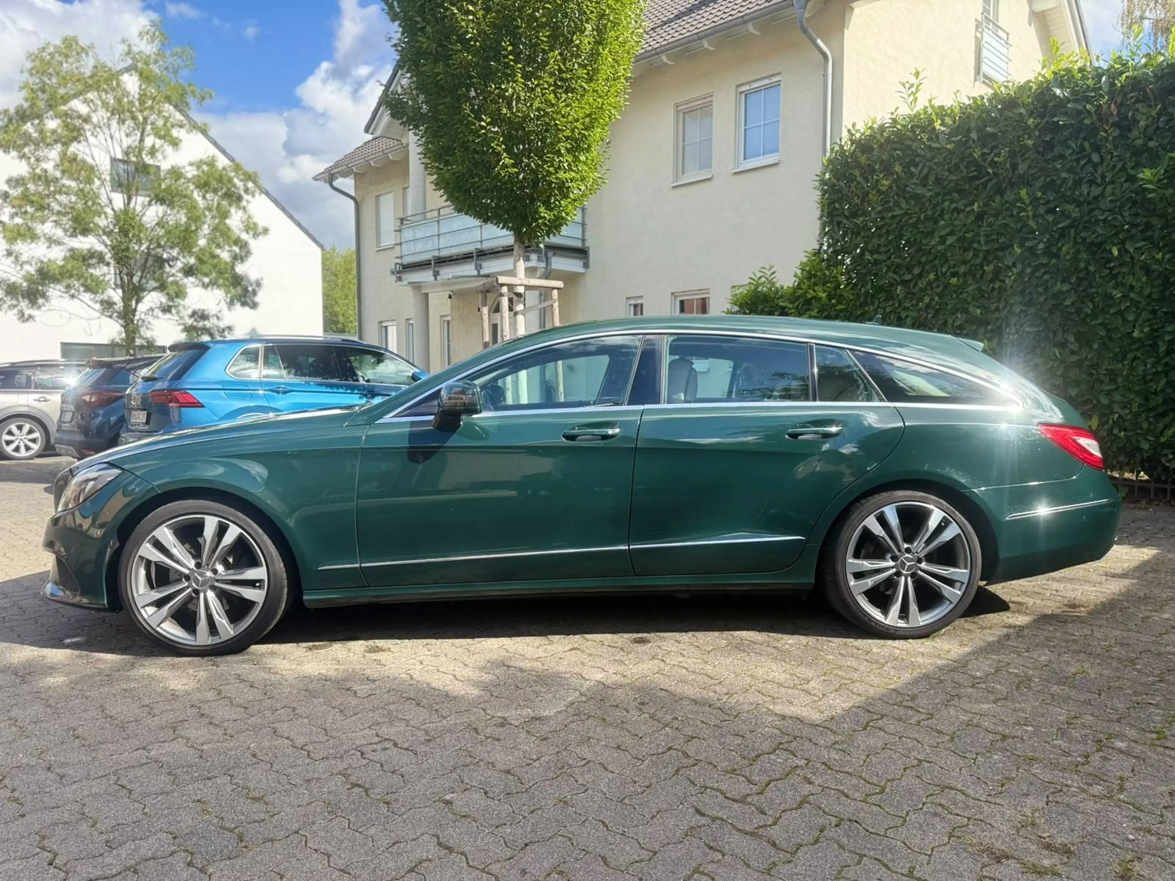 Mercedes-Benz CLS 350 CLS 350d BlueTec 4Matic*2.Hand*Scheckheft*AHK*TÜV&ServiceNEU*VOLL — photo 9