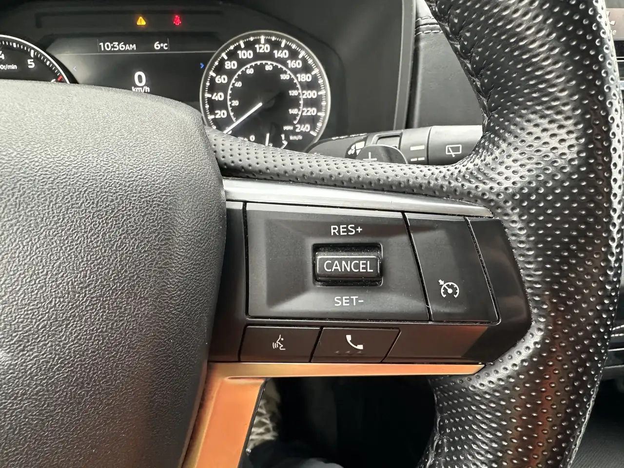 Mitsubishi Outlander снимка Mitsubishi Outlander