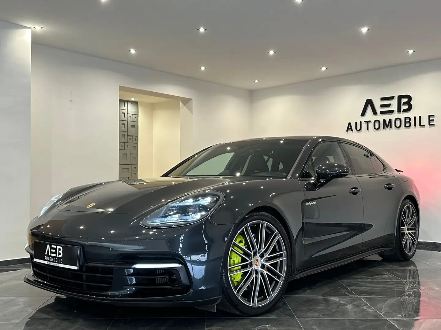 Porsche Panamera 2.9 4 E-Hybrid**APPROVED**RFK**SHA**SWA**UVM** Silber - 2