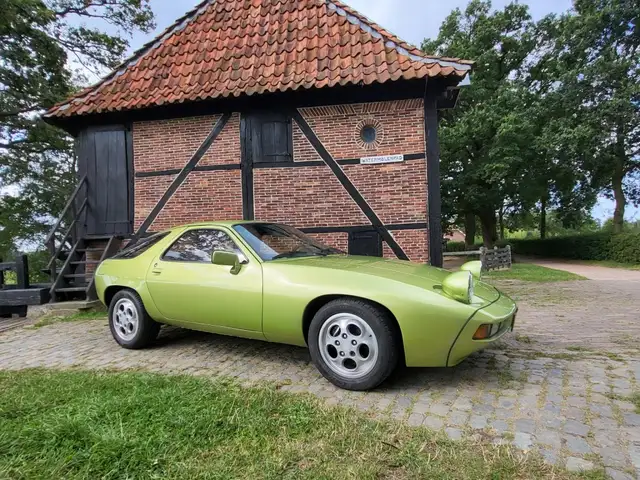 Porsche 928 handgeschakeld