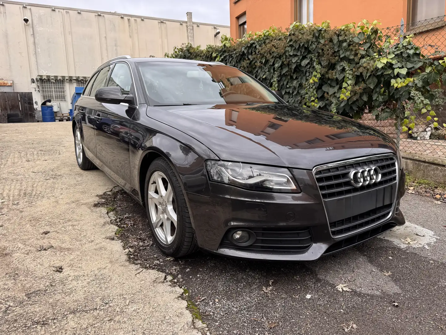 Audi A4 A4 IV 2007 Avant Avant 2.0 tdi fap Grau - 2
