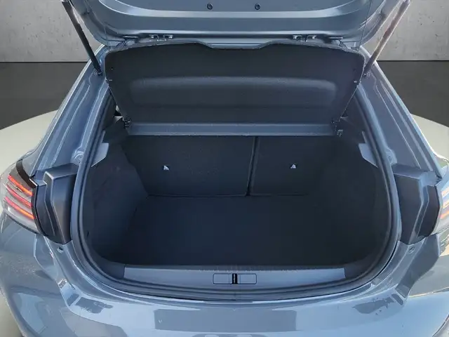 Peugeot 208 view 7
