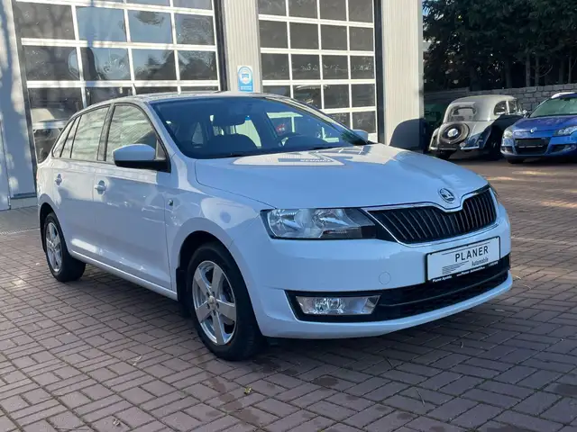 Skoda Rapid/Spaceback Spaceback Ambition Sitzh. HU/AU Service