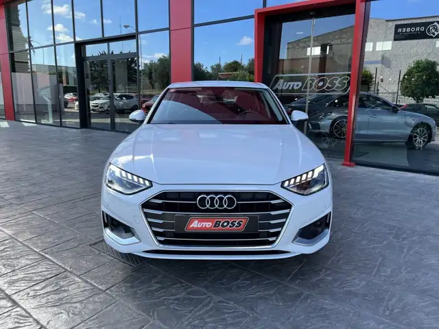 Audi A4 view 3