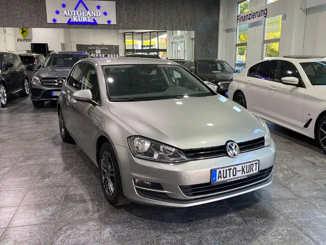 Volkswagen Golf 1,4 TSI*Cup*BMT*Navi*Parkassys*SHZ*GRA*1.Hd