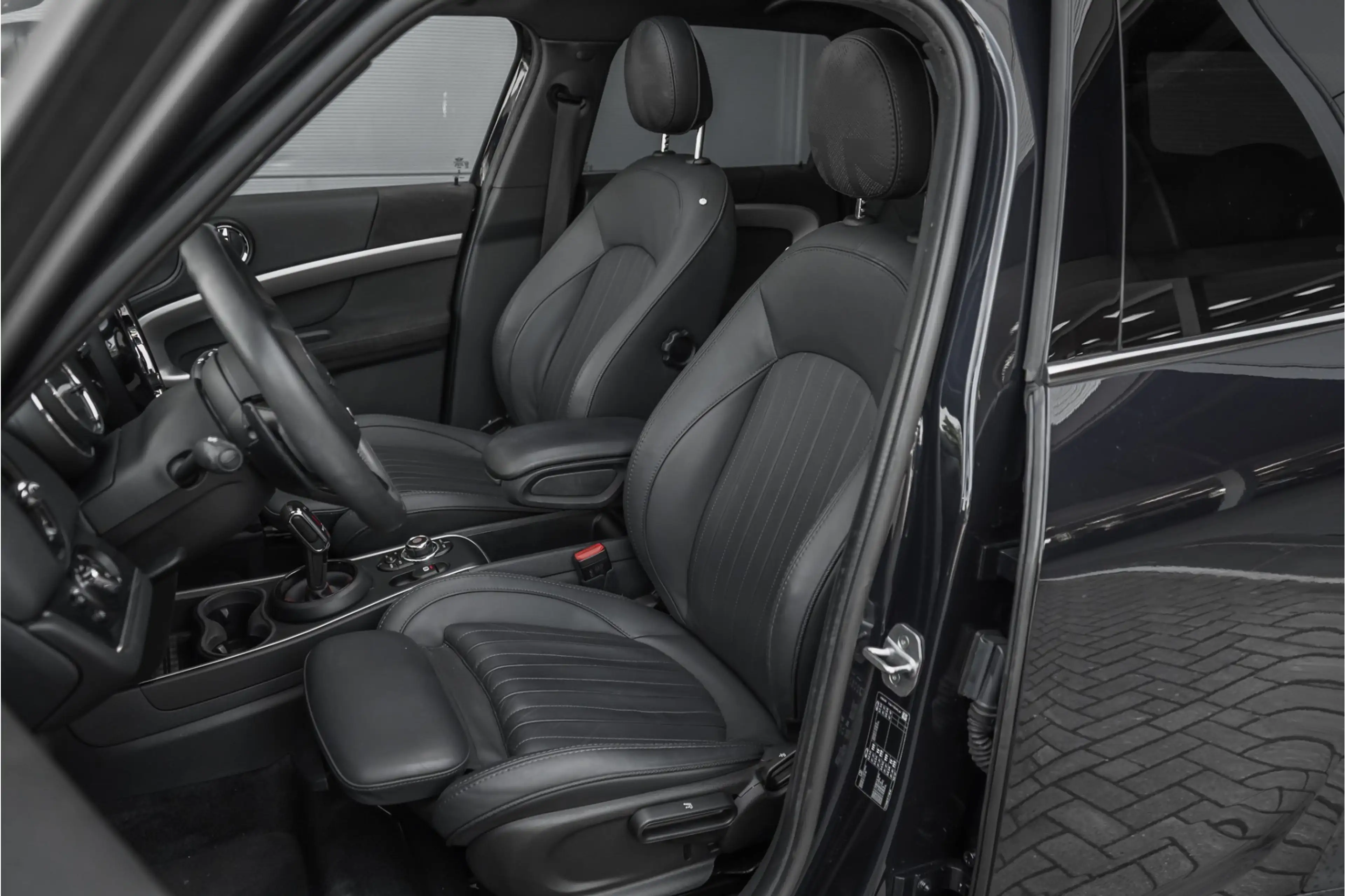 MINI John Cooper Works Countryman Mini 2.0 S JCW Pack Pano H/K Camera 19" — photo 5