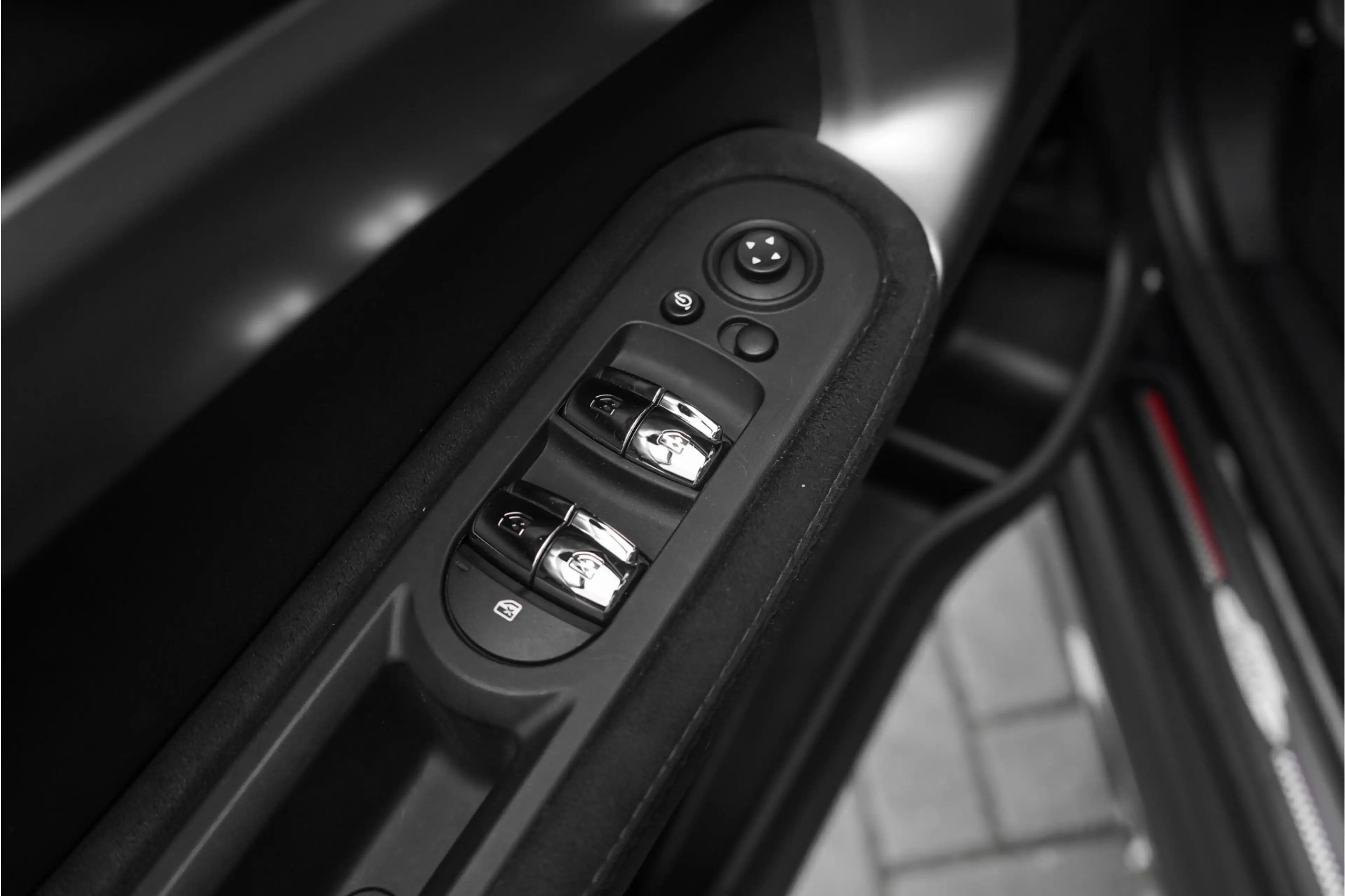 MINI John Cooper Works Countryman Mini 2.0 S JCW Pack Pano H/K Camera 19" — photo 43