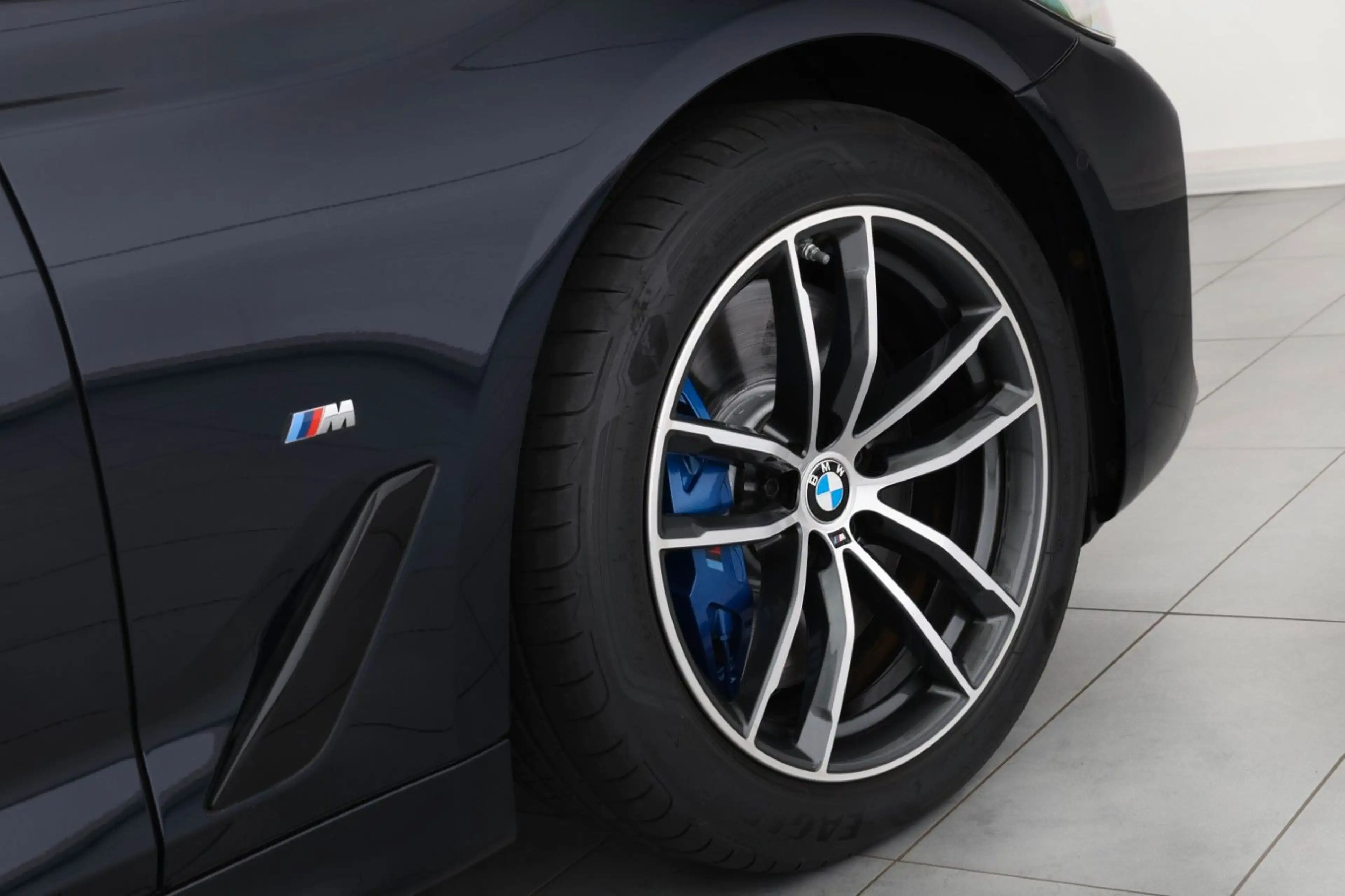 BMW 540 d xDrive Touring M Sport LASER ACC HUD AHK — photo 6