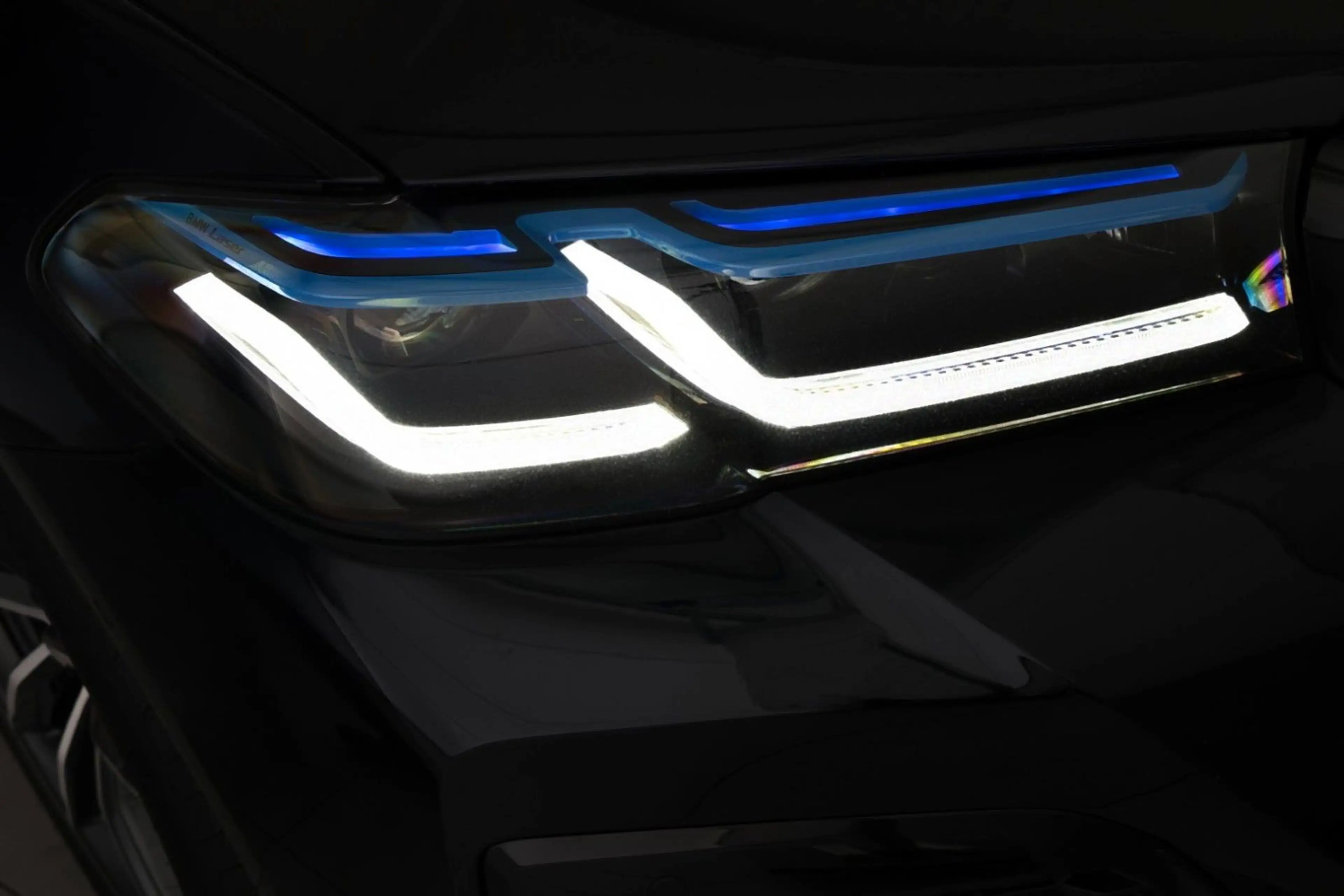 BMW 540 d xDrive Touring M Sport LASER ACC HUD AHK — photo 10