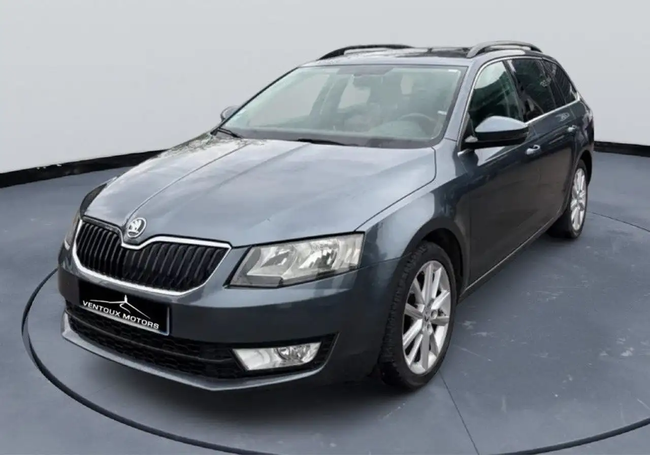 Skoda Octavia 1.6 tdi 110 edition -attelage-