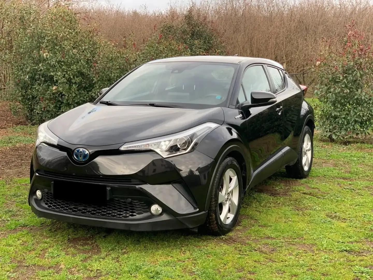 Toyota C-HR Hybrid 1.8 Noir - 1