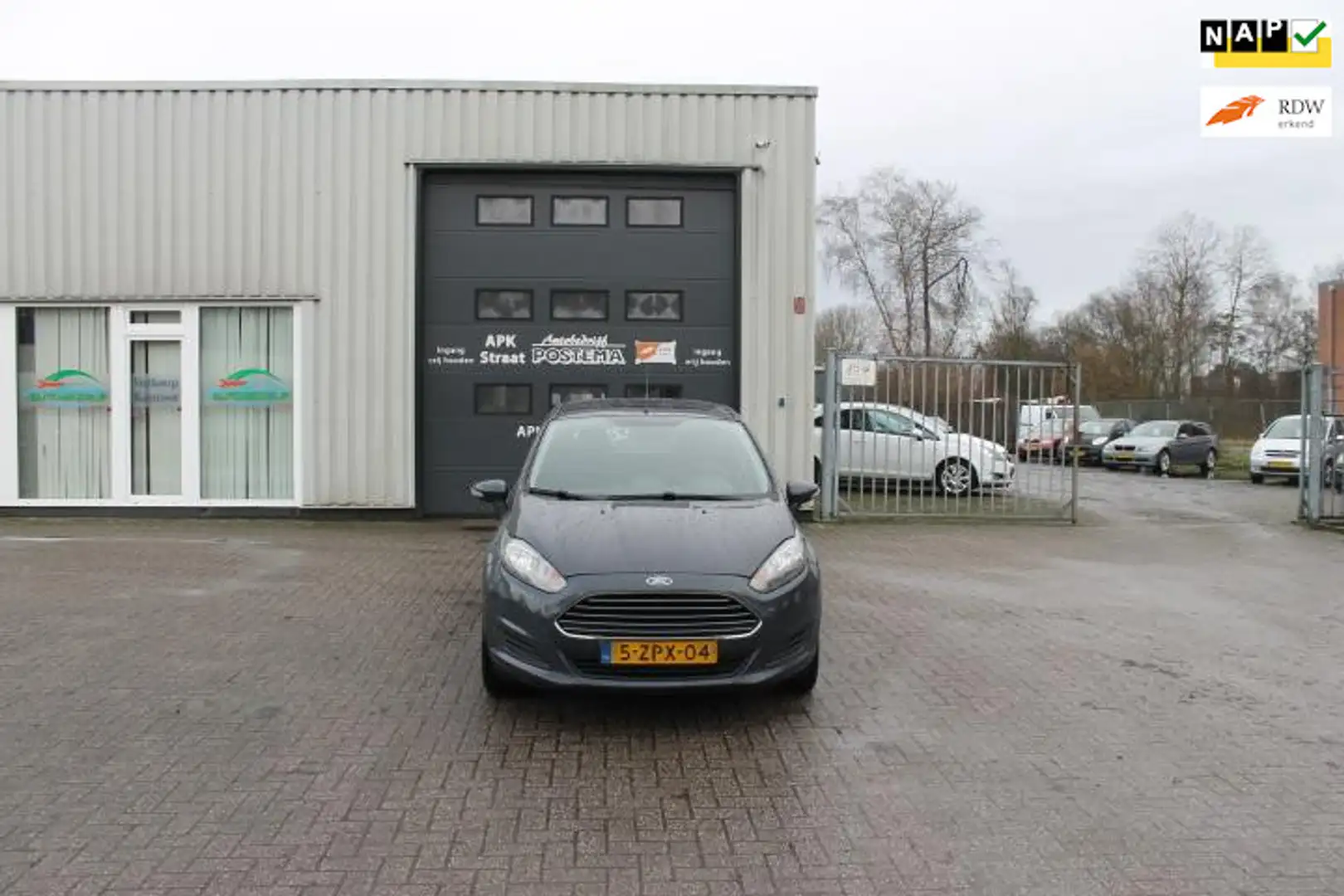 Ford Fiesta 1.0 Style Grijs - 1
