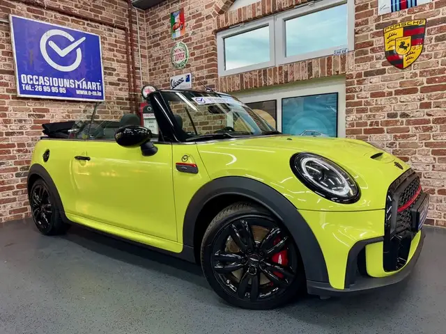 MINI Cooper Cabrio Cooper Cabrio 2.0 231cv Auto JCW TRIM