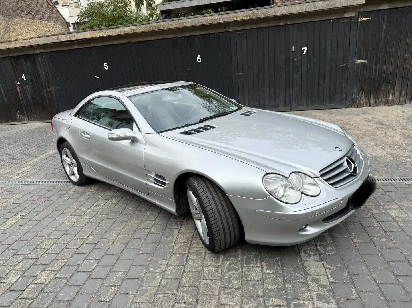 Mercedes-Benz SL 350 Roadster - 1
