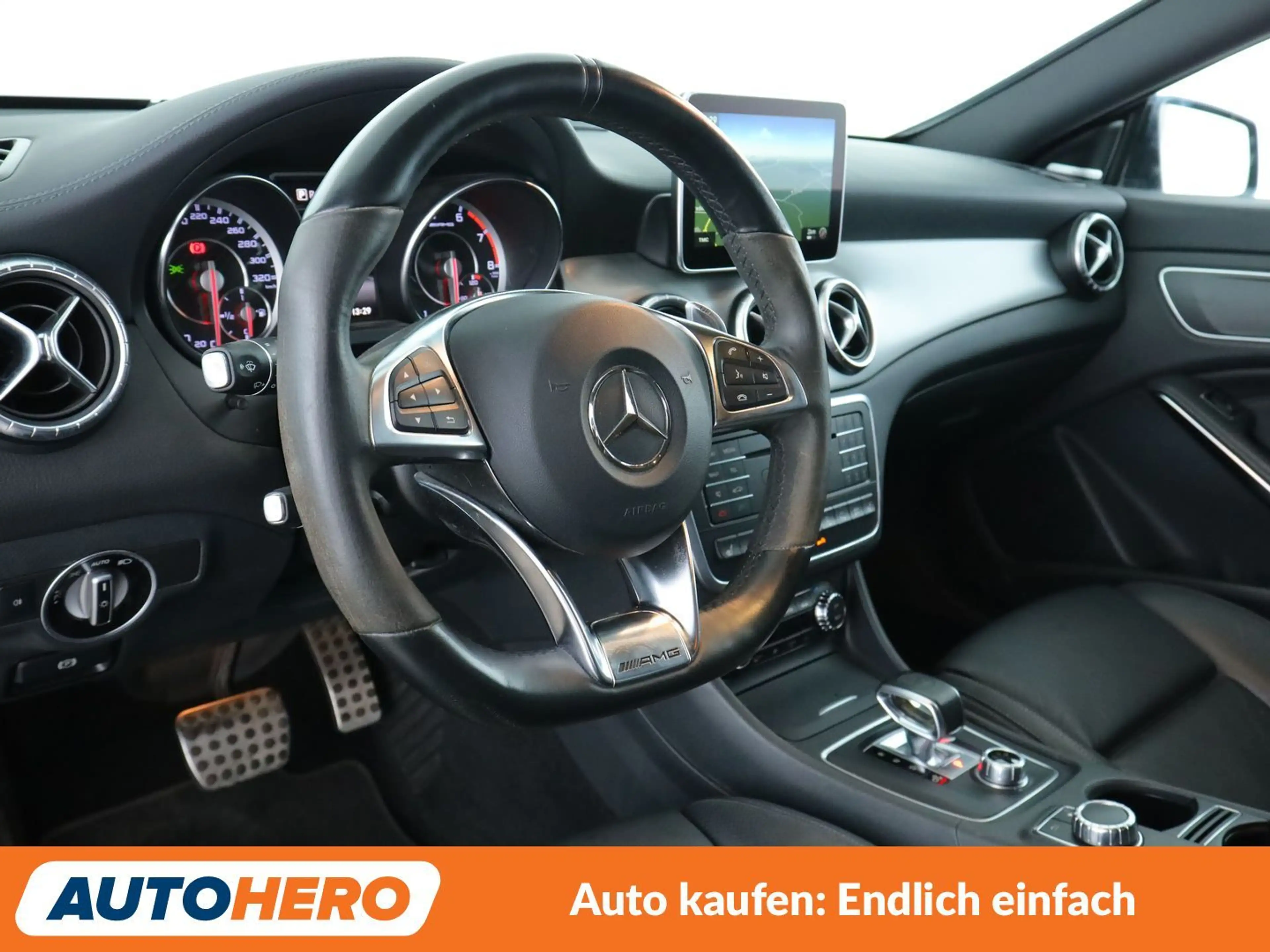 Mercedes-Benz CLA 45 AMG Shooting Brake AMG 4Matic Aut.*XENON*NAVI*TEMPO* — photo 11