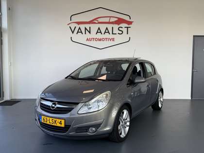 Opel Corsa 1.4-16V Cosmo//Clima/Pano/Cruise