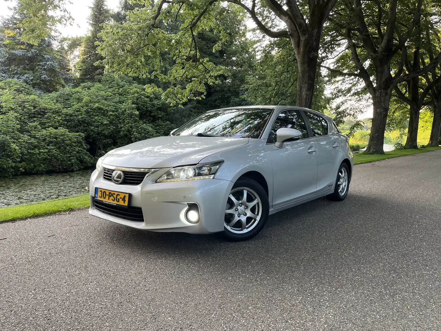Lexus CT 200h Executive Line - 2