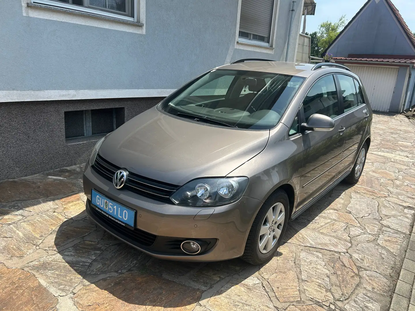 Volkswagen Golf Plus Golf Plus1.6 TDI DPF BlueMotion Technology Life Braun - 2
