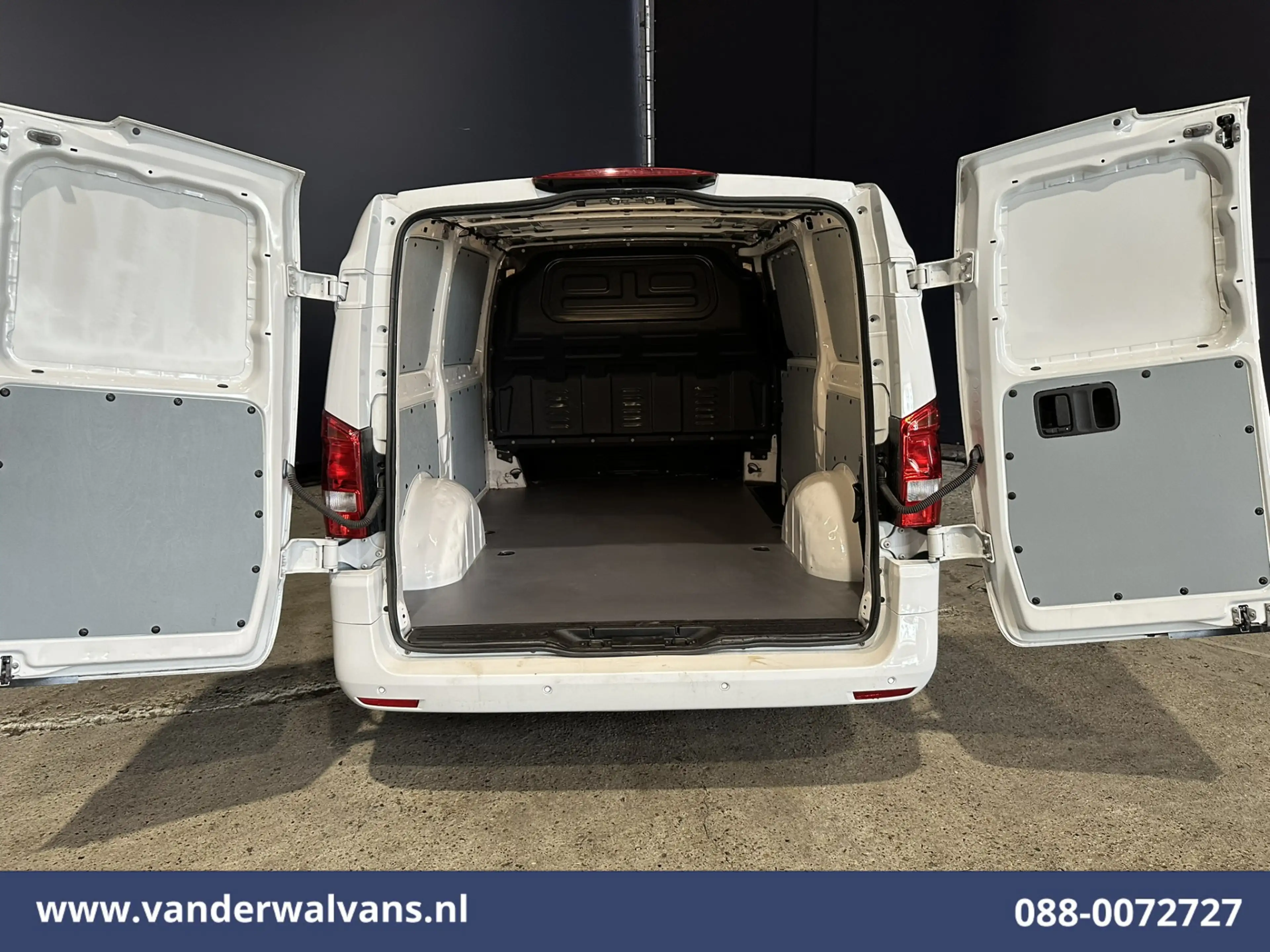 Mercedes-Benz Vito 114 CDI 136pk L2H1 Euro6 Airco | Camera | Navigati — photo 13