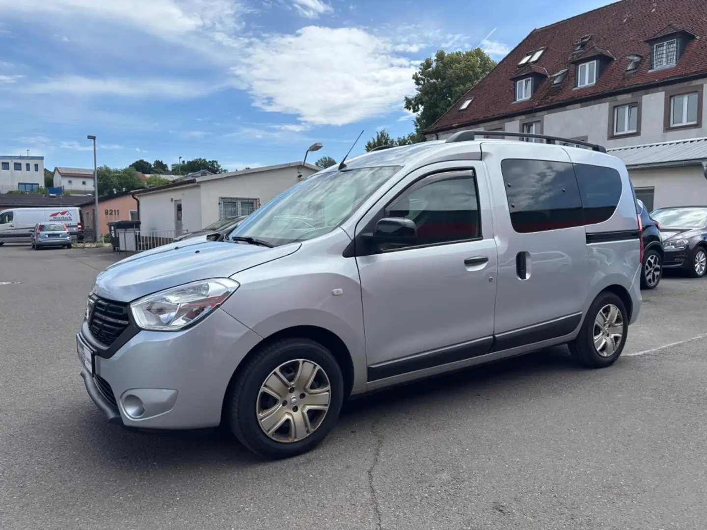 Dacia Dokker 1.5 dCi Comfort-5 SITZER-KLIMA-TELEFON- Argent - 1