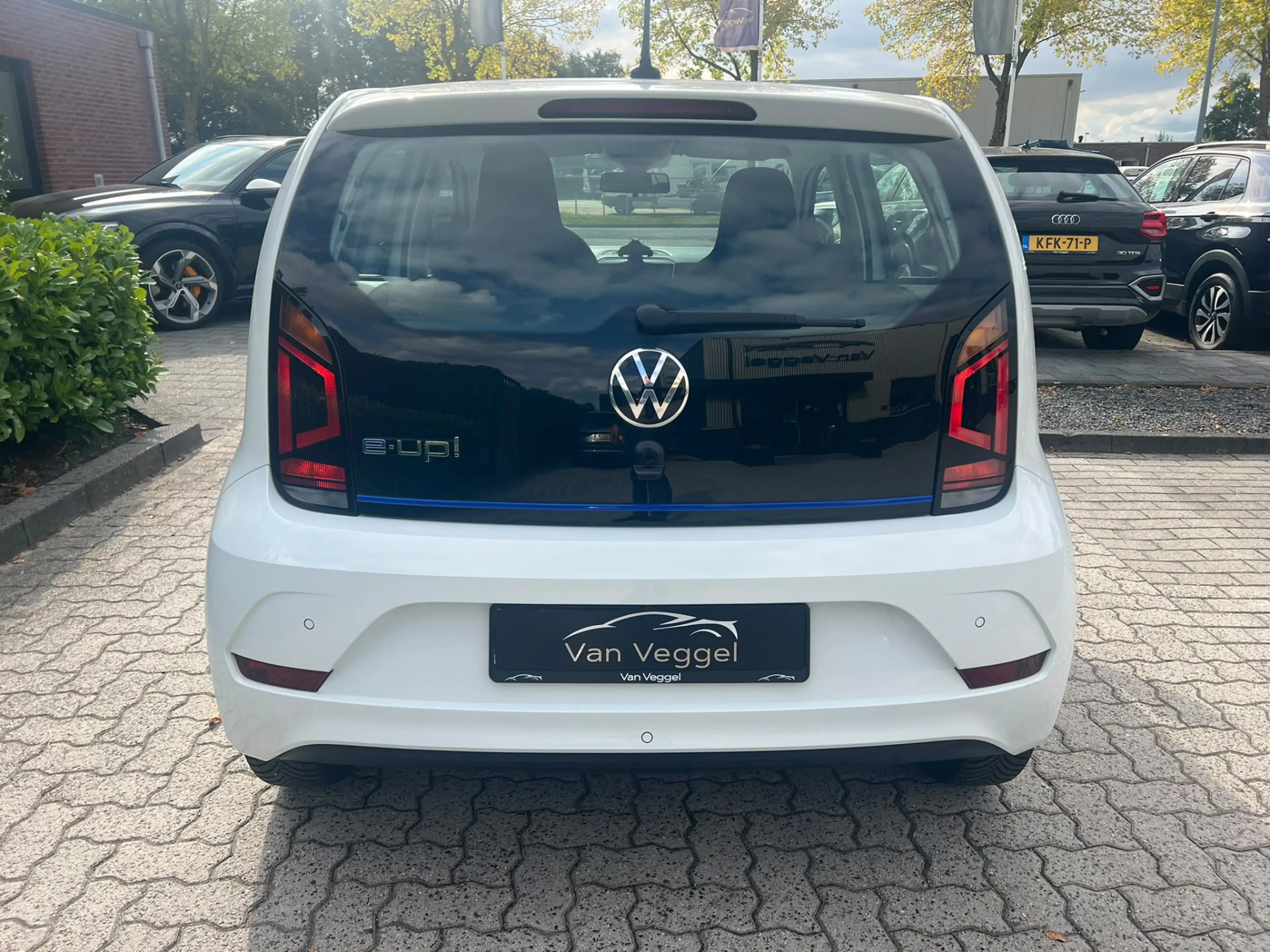Volkswagen e-up! e-up! SOH 91% camera, cruise, airco, lmv — photo 13