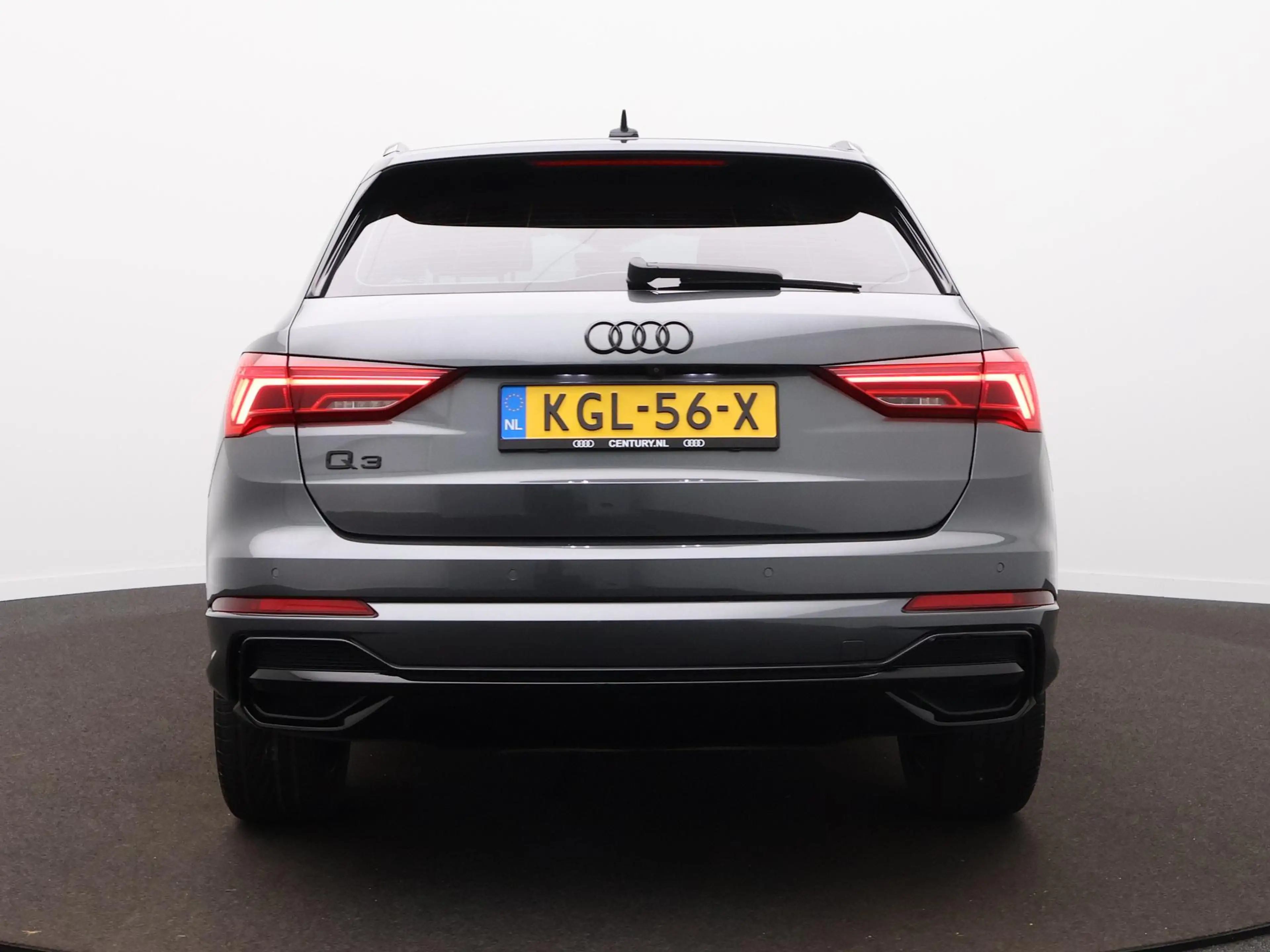 Audi Q3 45 TFSI e S edition | ACC | Camera | Side Assist | — photo 7