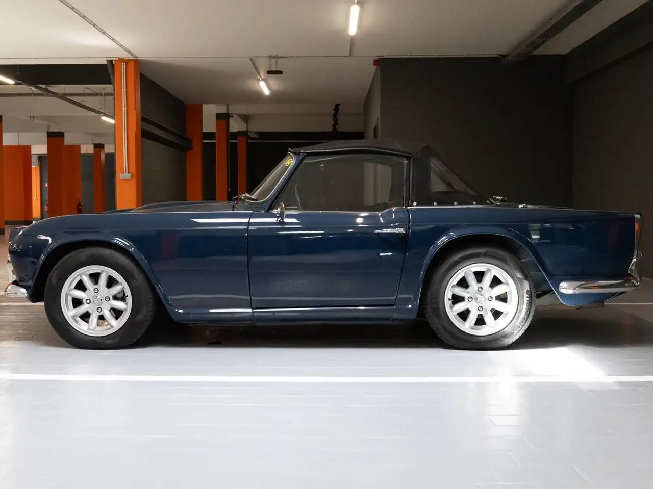 Triumph TR4, foto 3