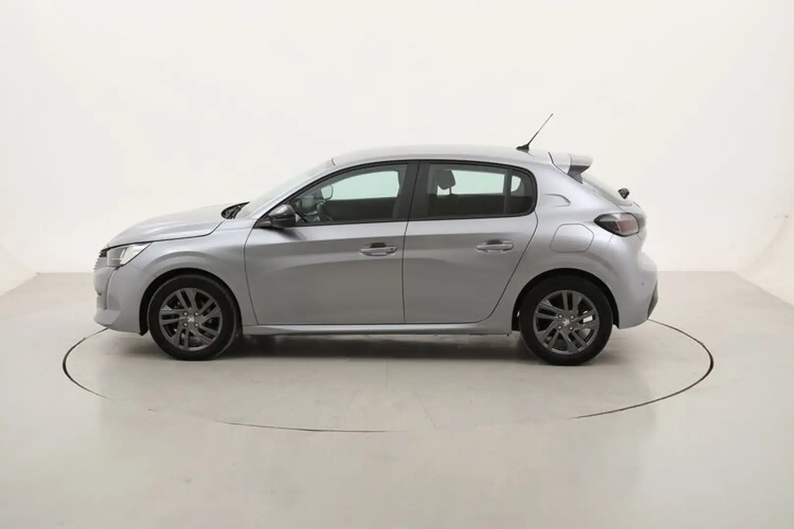 Peugeot 208 Active Pack 1.2 Benzina 75CV Gris - 2