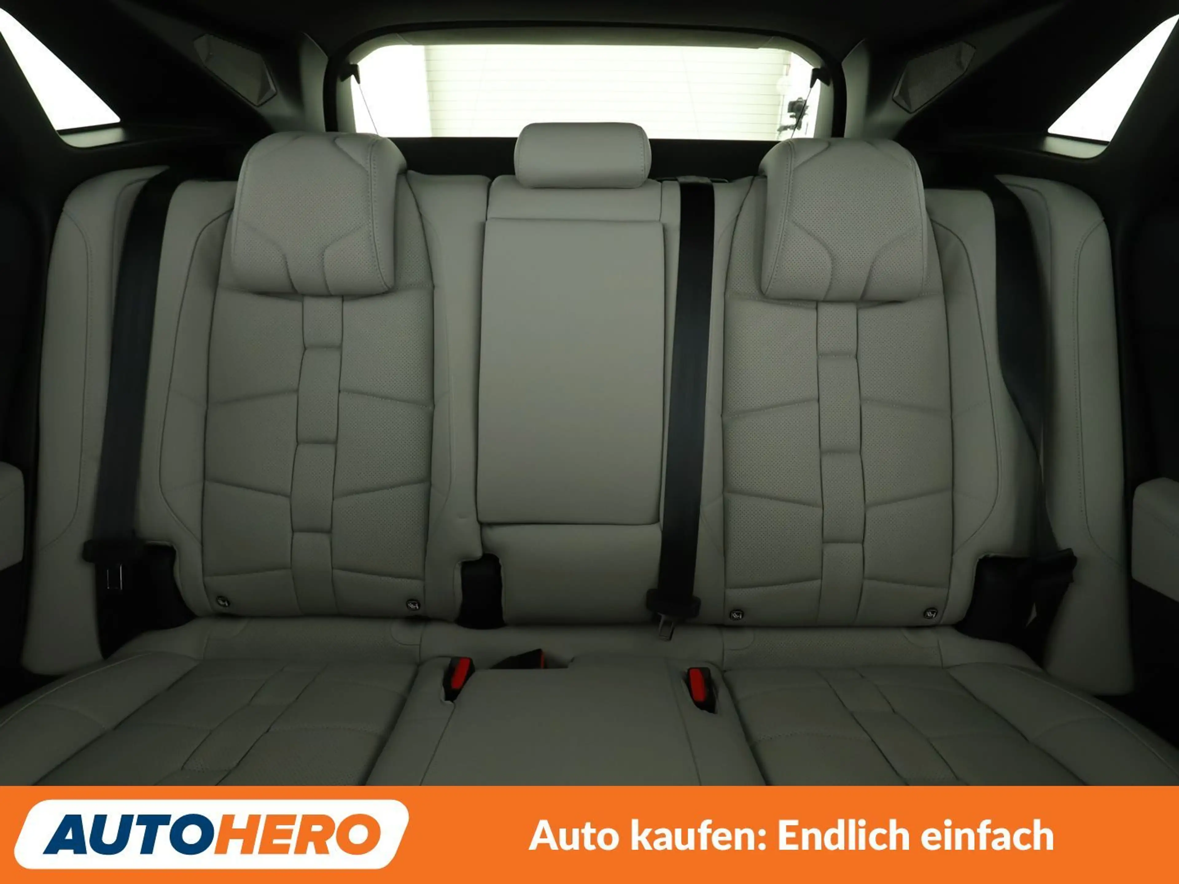 DS Automobiles DS 7 1.6 E-Tense Hybrid 4x4 Opera Aut.*NAVI*LED* — photo 15