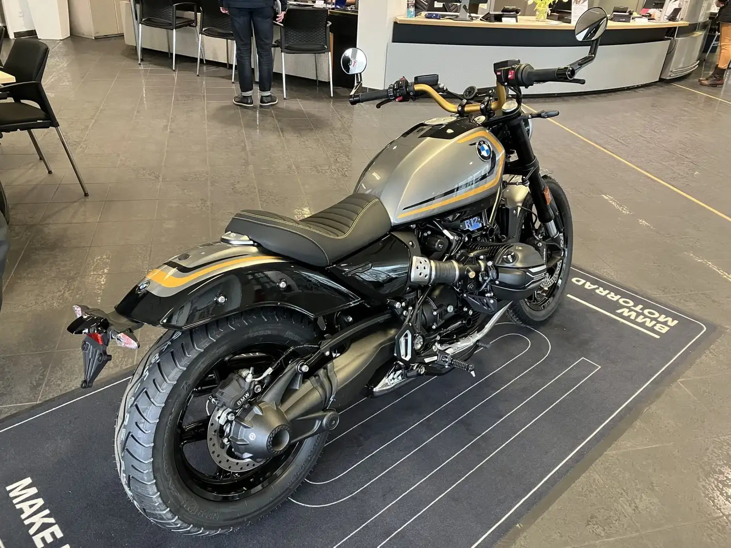 BMW R 12 Option 719 Frästeile uvm. Argintiu - 2