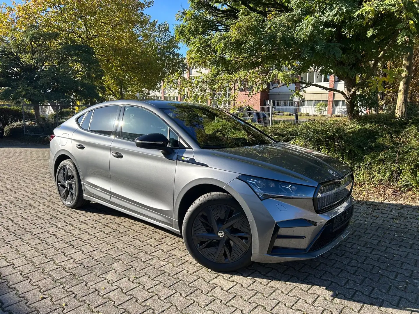 Skoda Enyaq Coupé RS Lounge HUD Panorama Gris - 2
