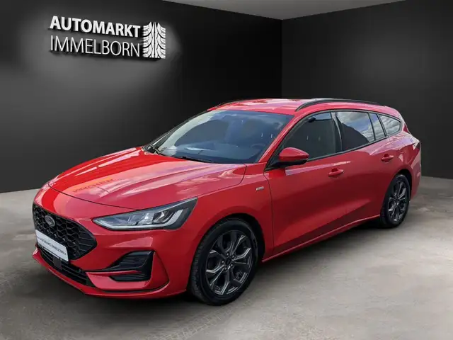 Ford Focus view 4