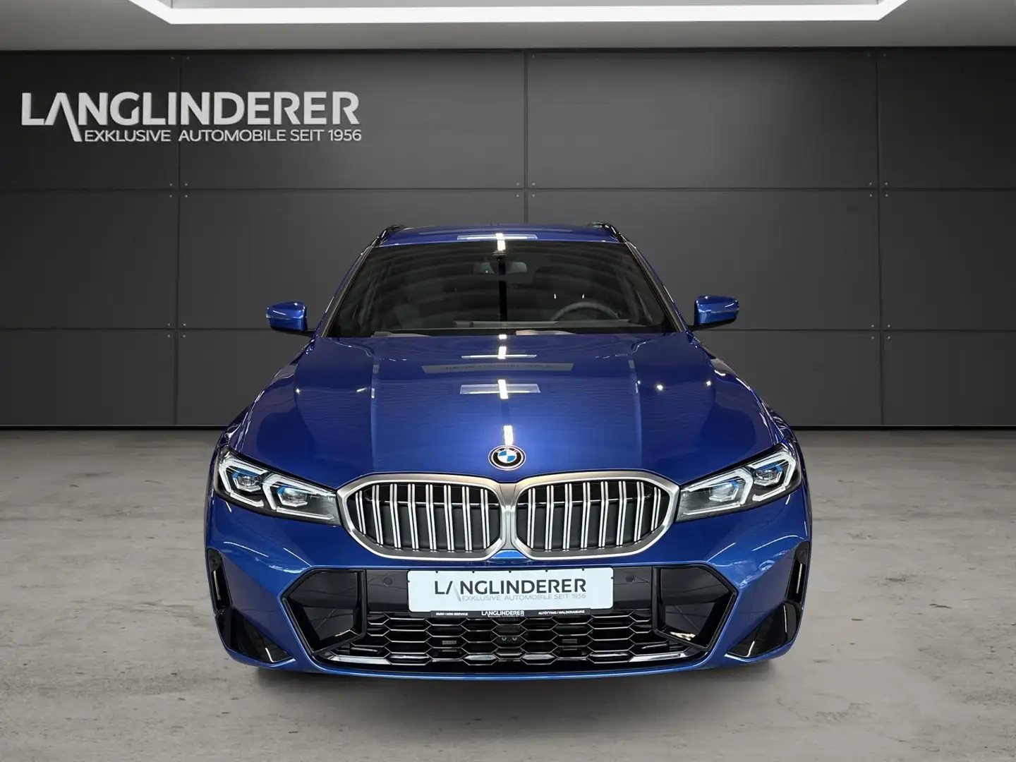 BMW 318 d Touring M-Sport NP 65.021,- Blau - 2
